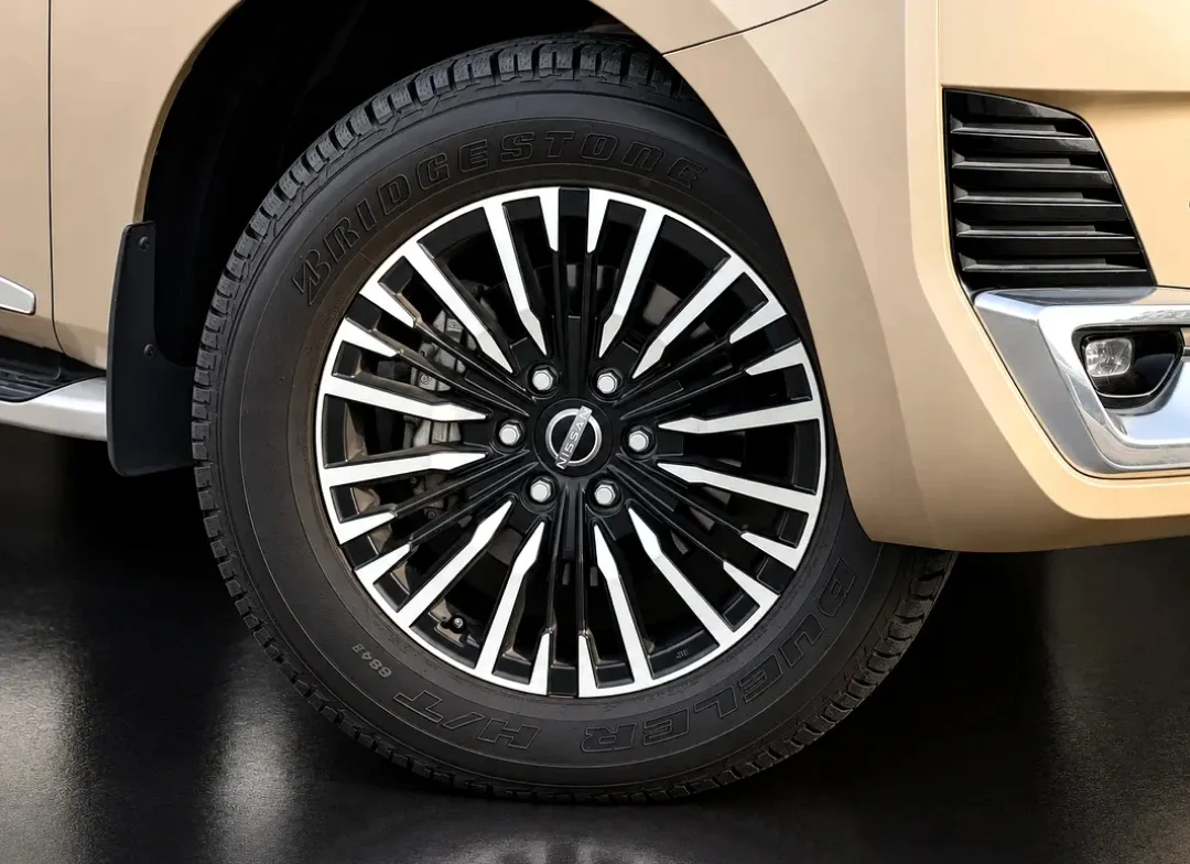 Nissan Patrol 2024 — miniature 6