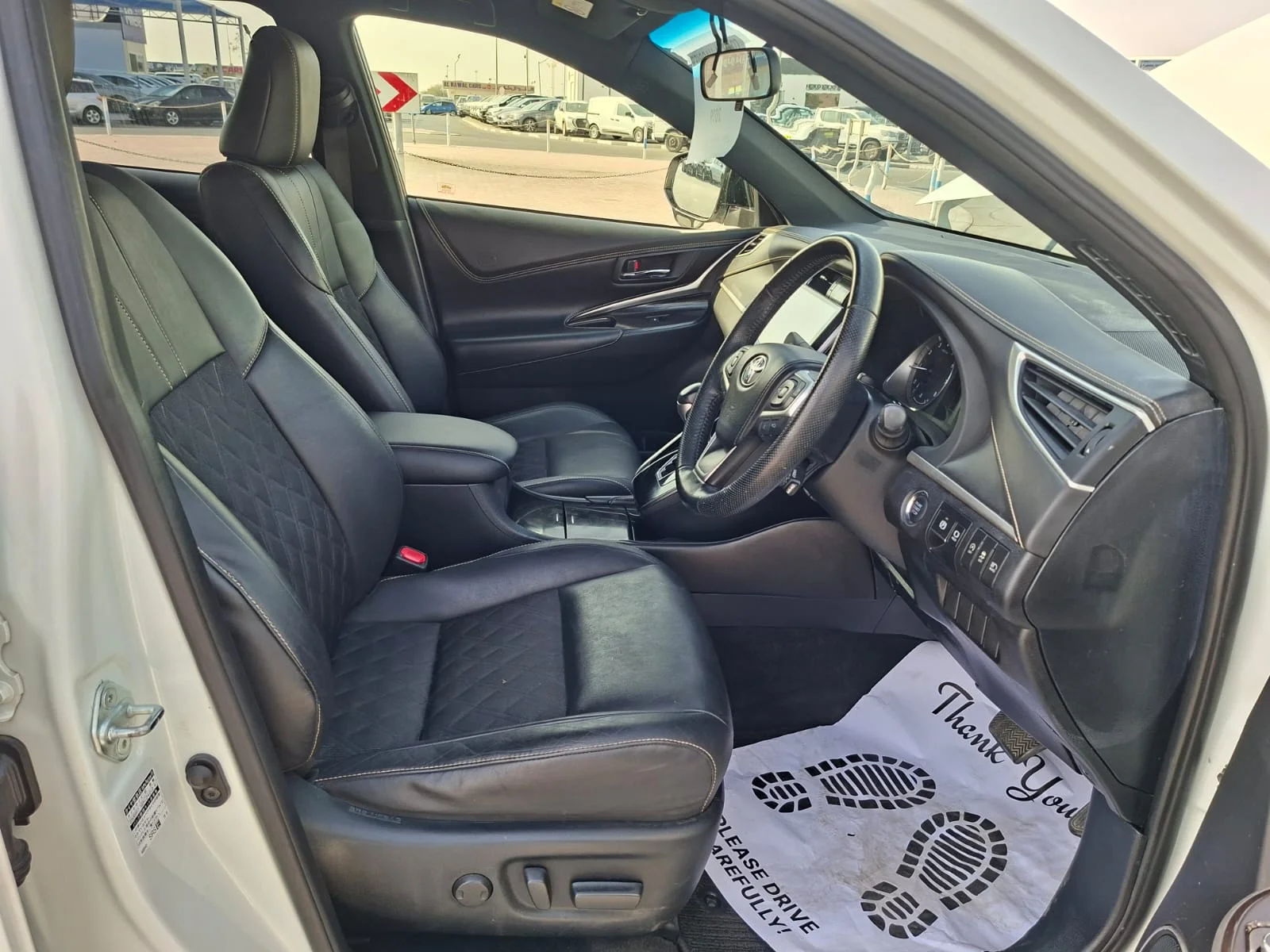 Toyota Harrier 2019 — miniature 13