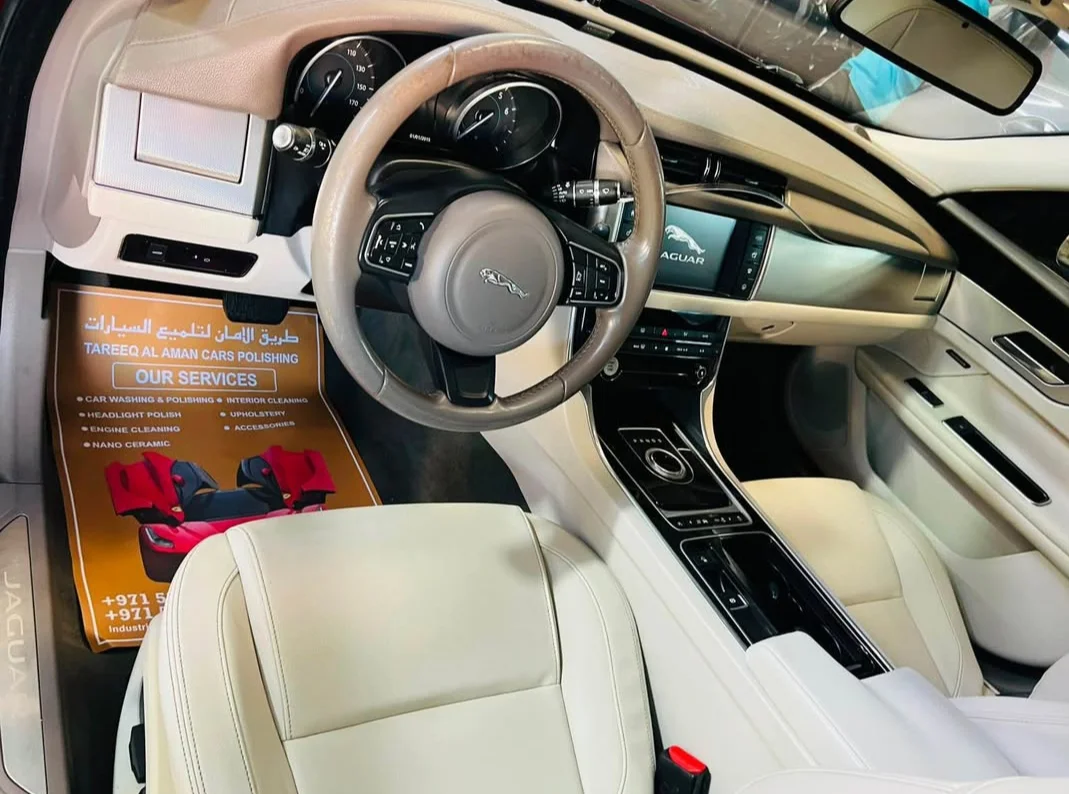 Jaguar Xf 2017 — miniature 6