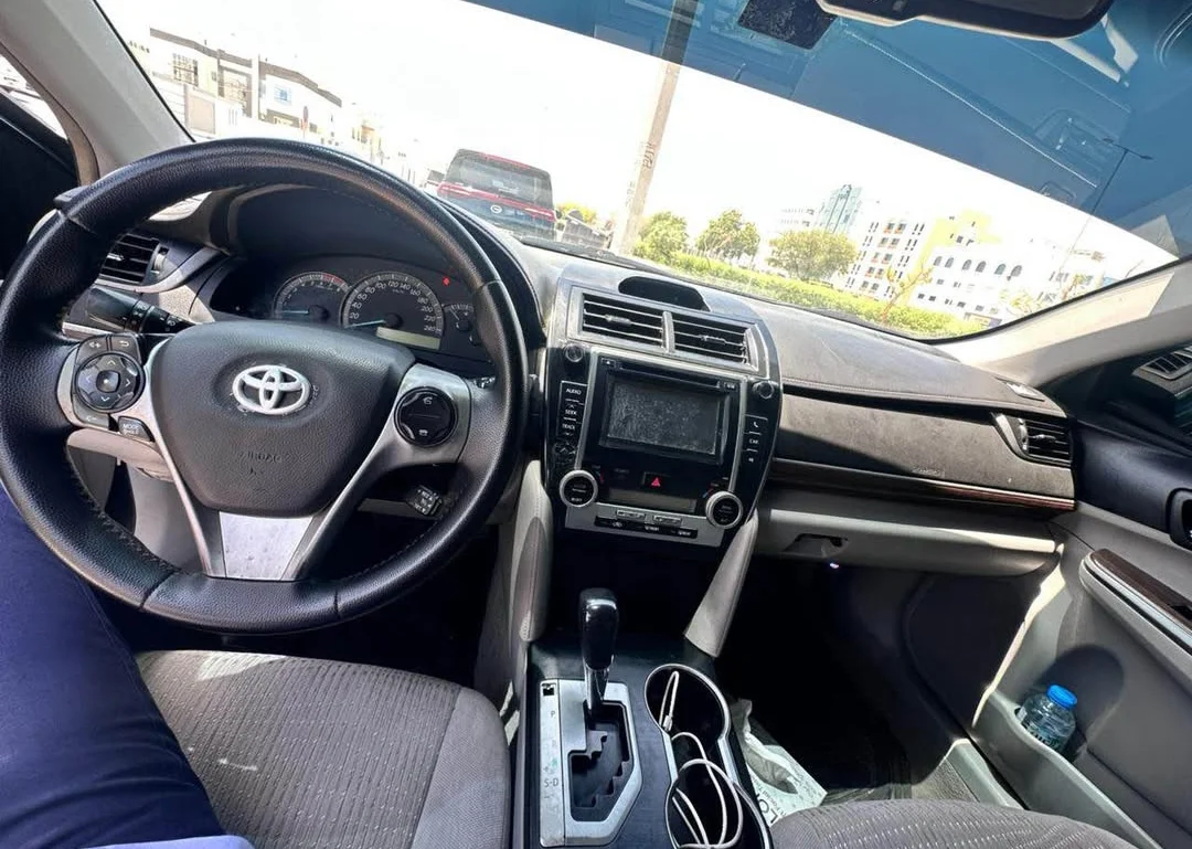 TOYOTA CAMRY 2012 — miniature 7