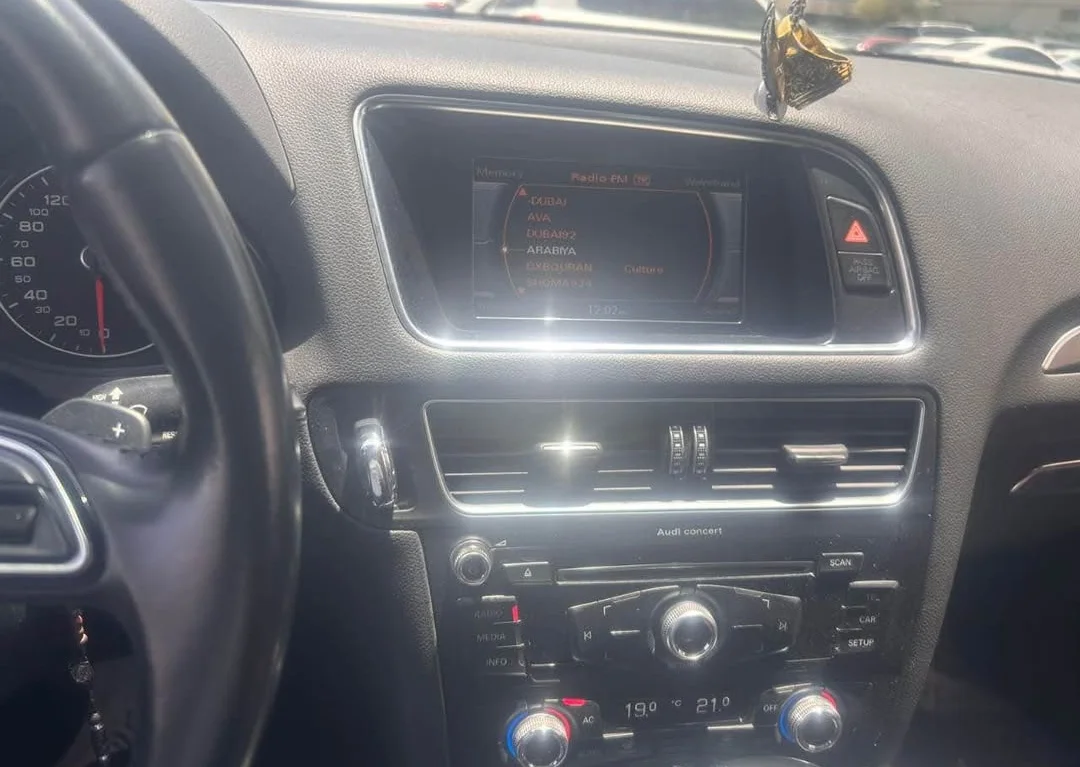 AUDI Q5 2013 — miniature 9