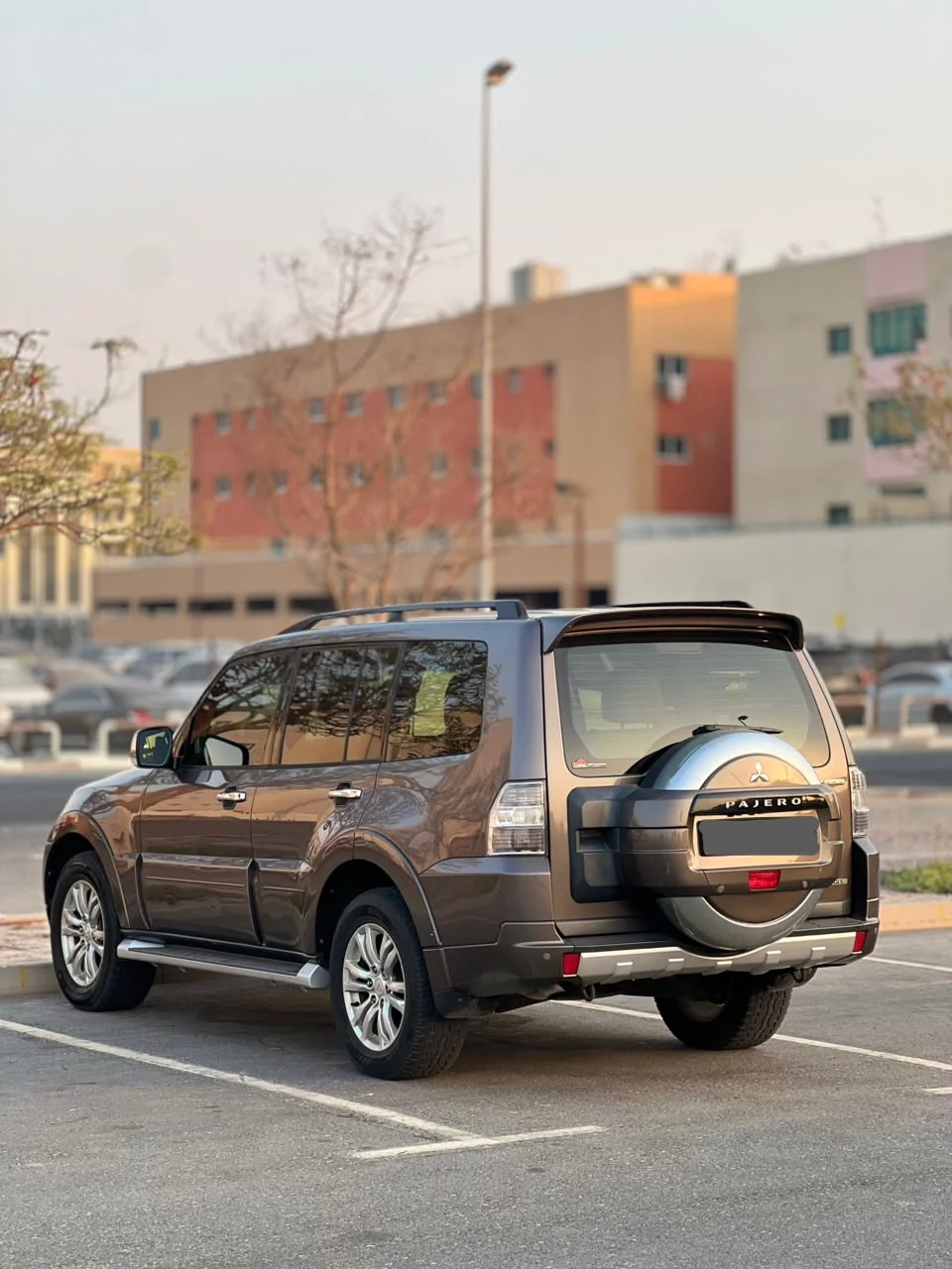 Mitsubishi Pajero 2014 — miniature 9