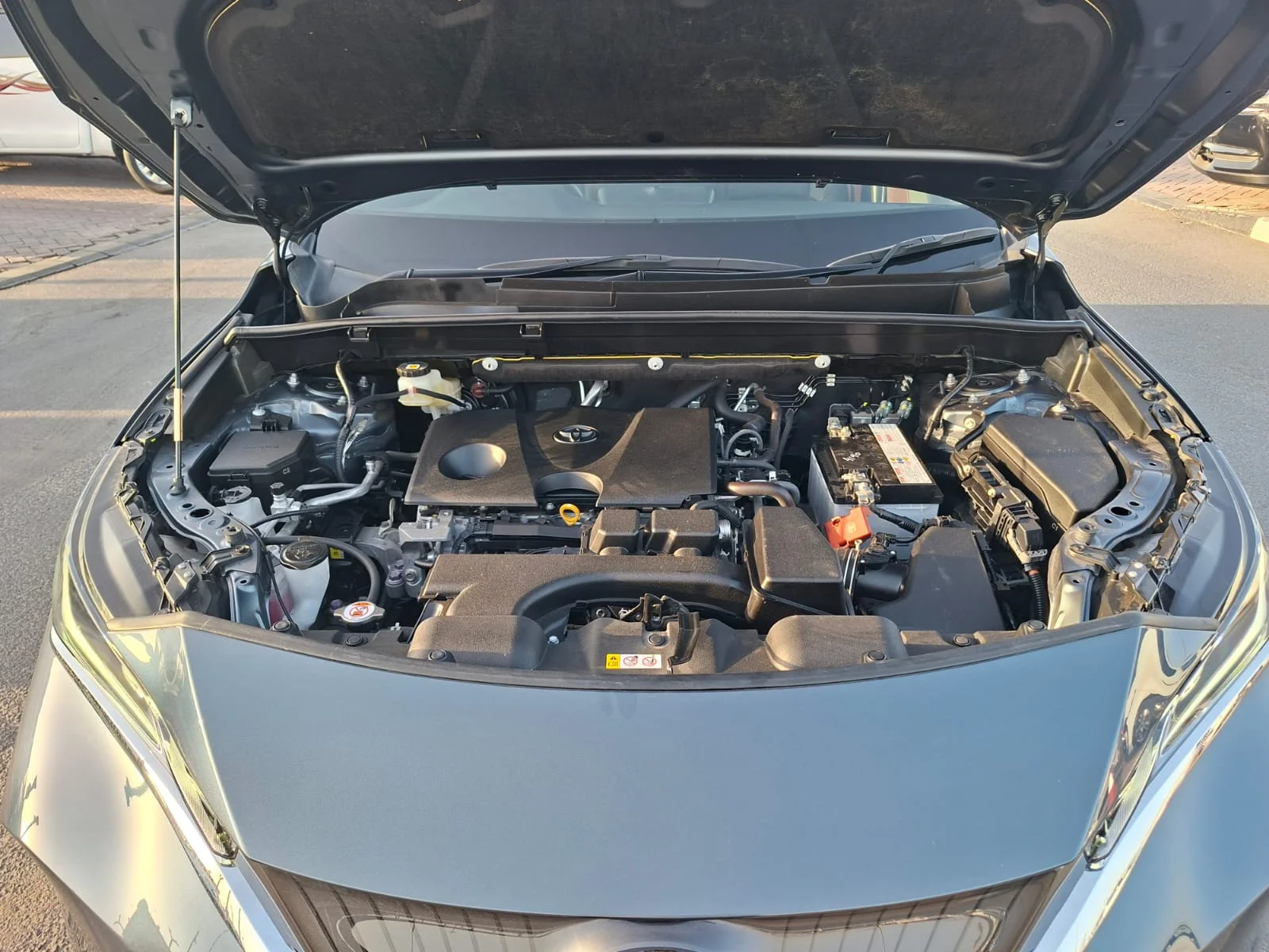 Toyota Harrier 2021 — miniature 8
