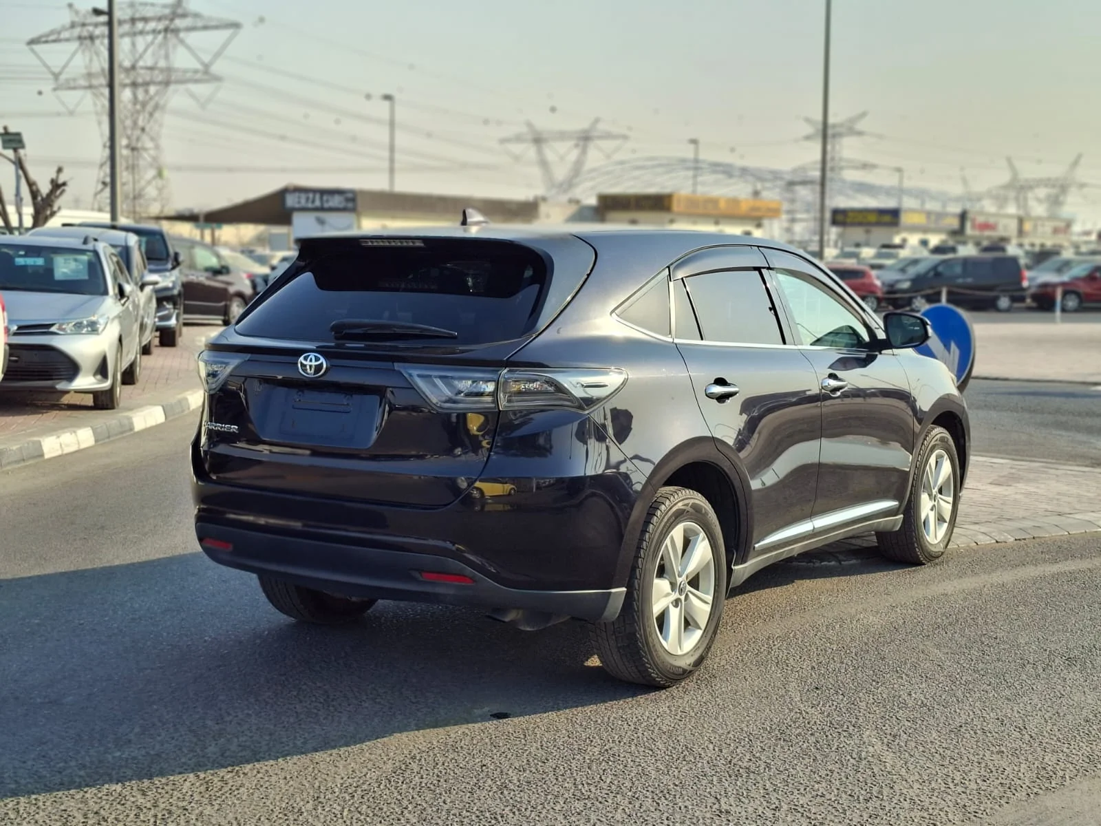 Toyota Harrier 2014 — miniature 3