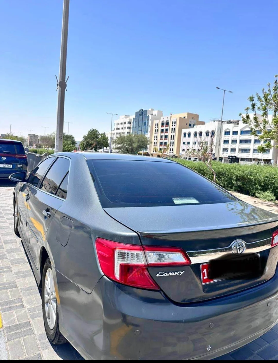TOYOTA CAMRY 2012 — photo principale