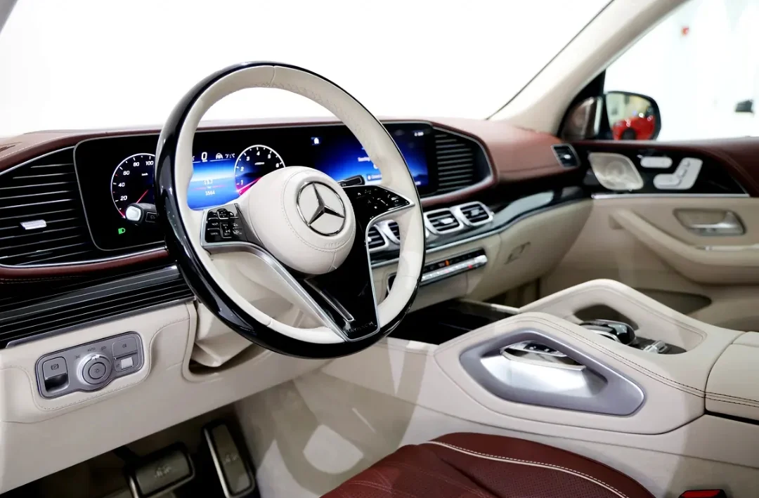 Mercedes-Benz GLS Maybach 2024 — miniature 9