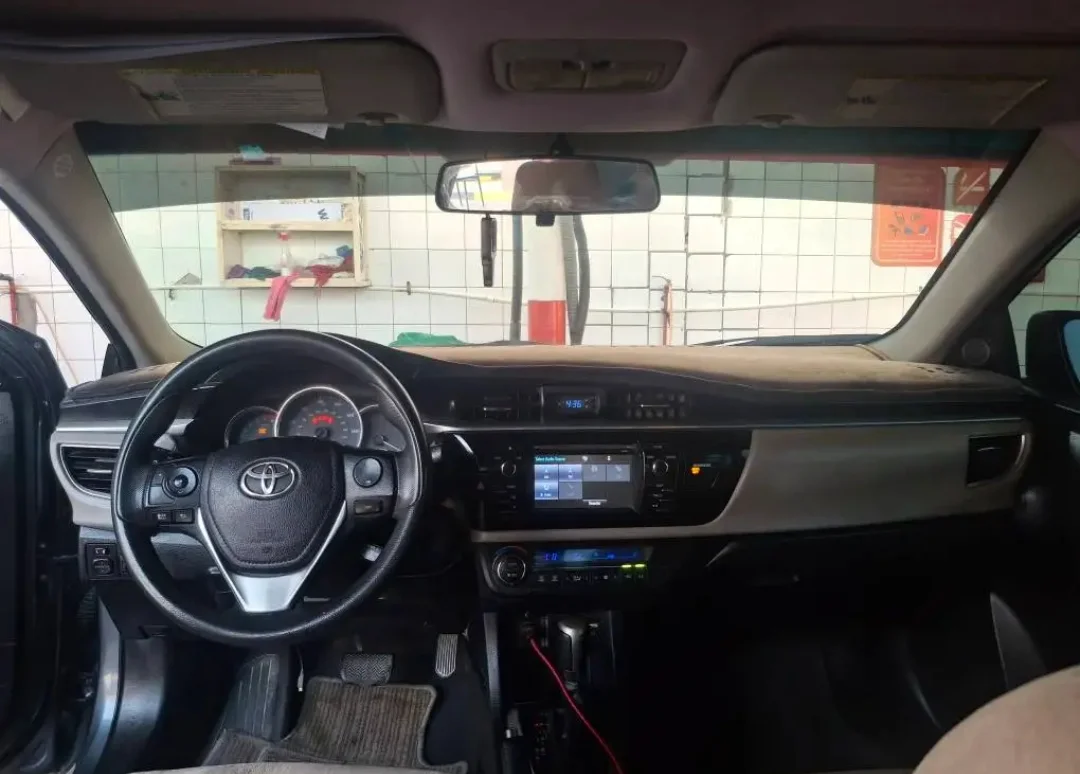 Toyota Corolla 2015 — miniature 13