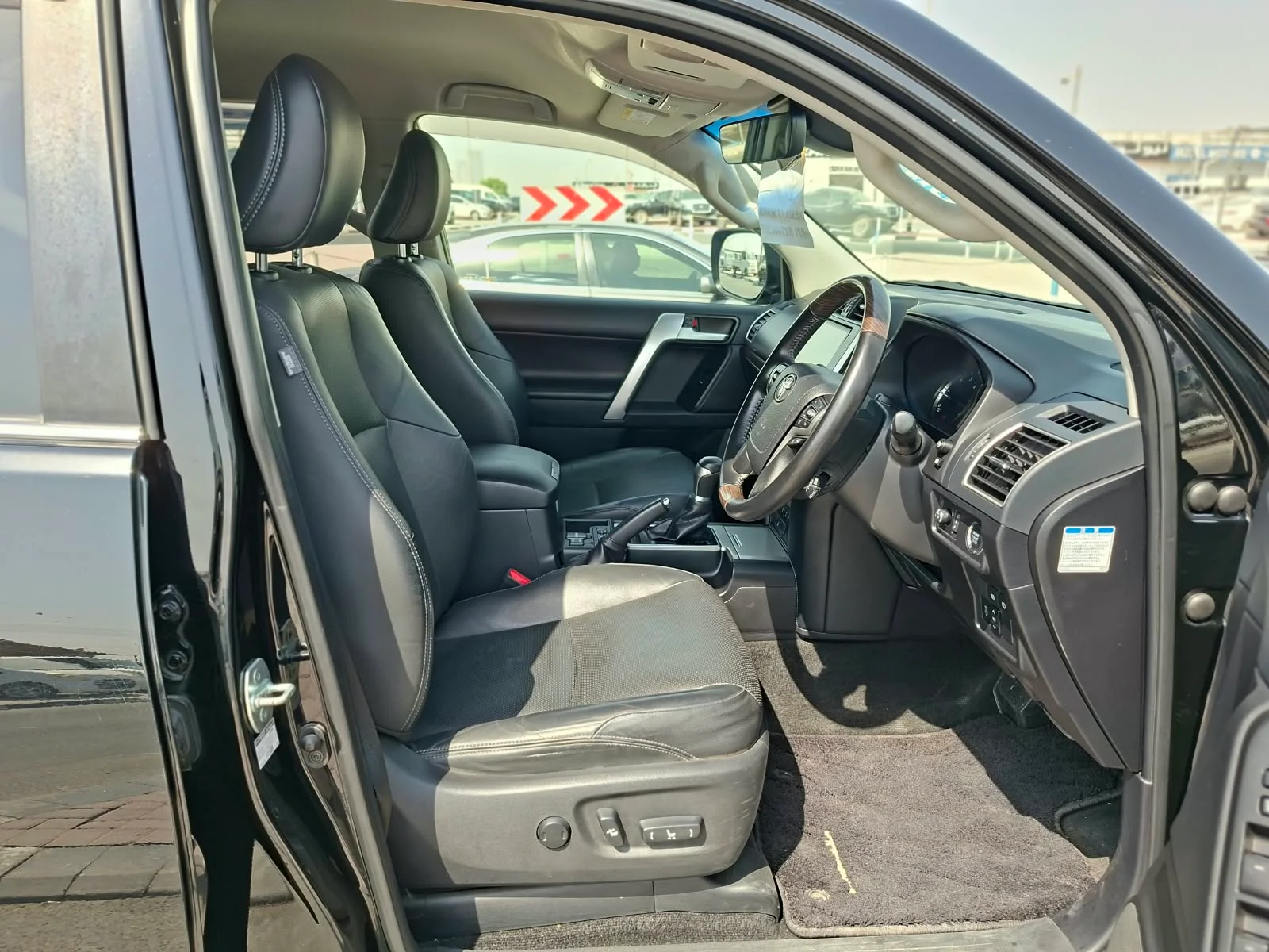 TOYOTA PRADO 2019 — miniature 10