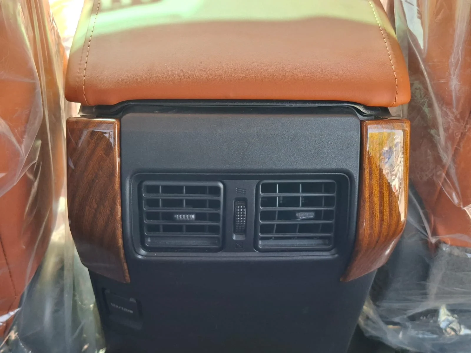 TOYOTA Prado 2012 — miniature 9