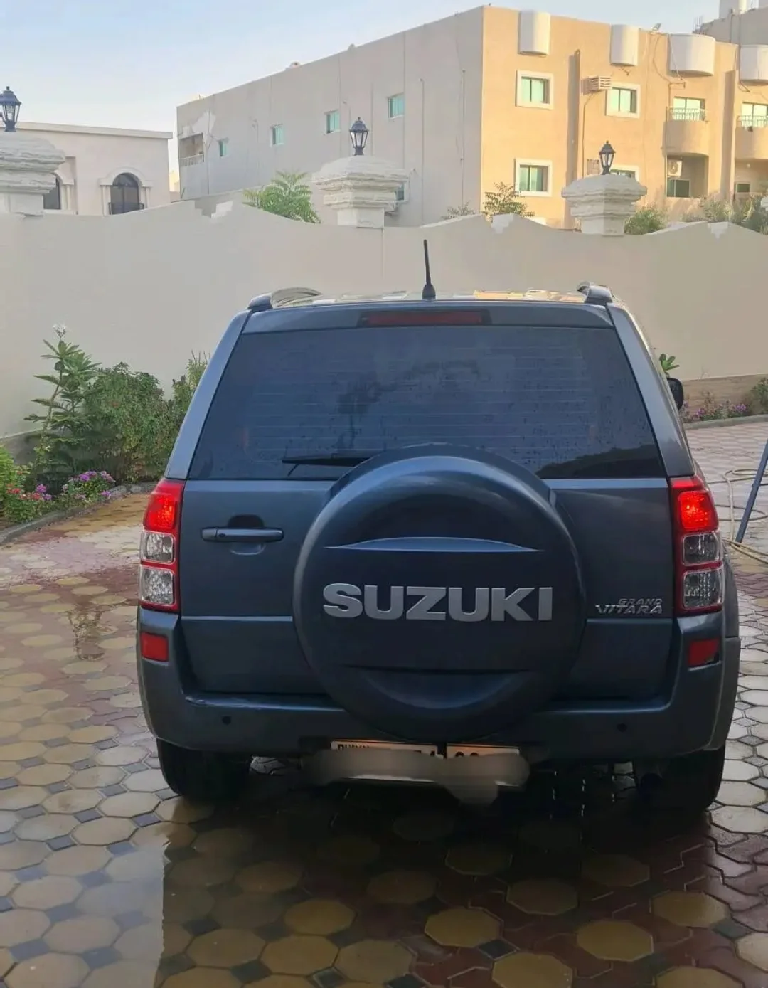 Suzuki Grand Vitara 2009 — miniature 4