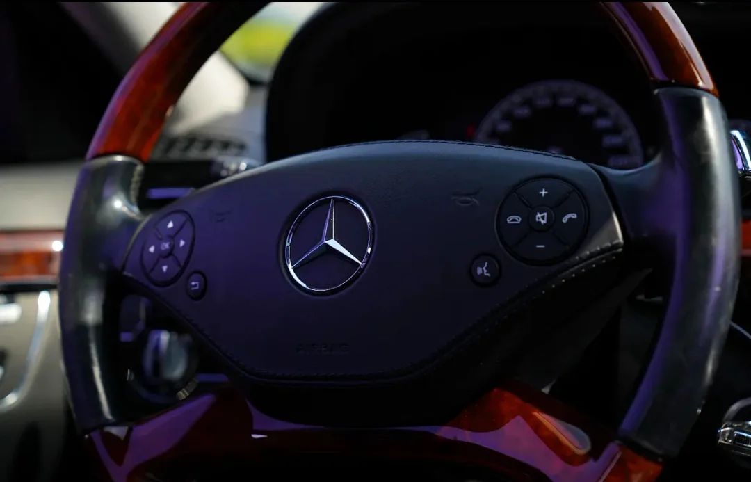 Mercedes-Benz Classe S Maybach 2024 — miniature 13