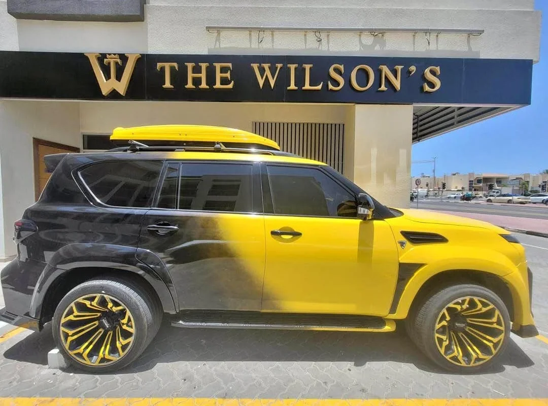 Nissan Armada 2019 — miniature 2