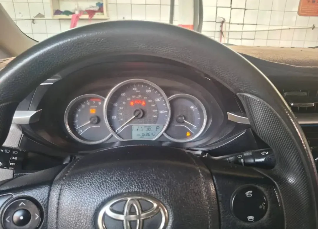 Toyota Corolla 2015 — miniature 9