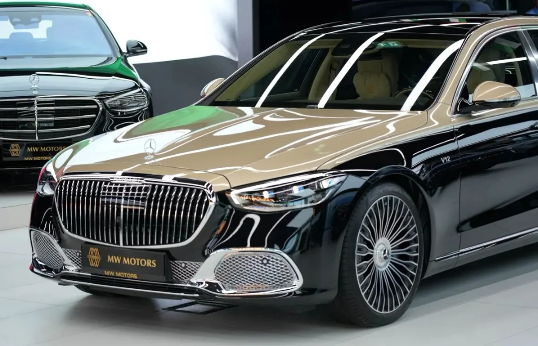 Mercedes-Benz Classe S Maybach 2024 — miniature 3