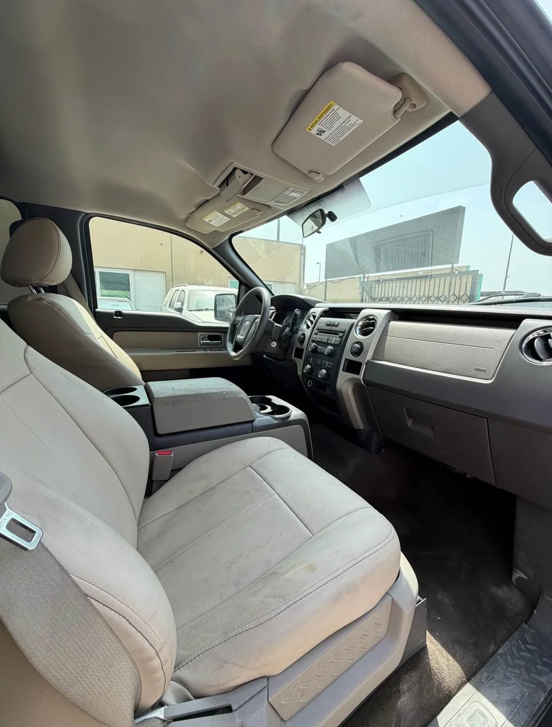 FORD F-150 2010 — miniature 6