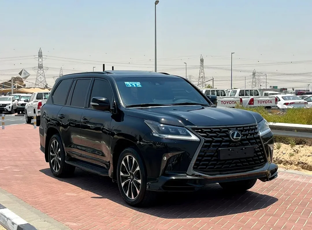 Lexus LX 570 2024 — photo principale