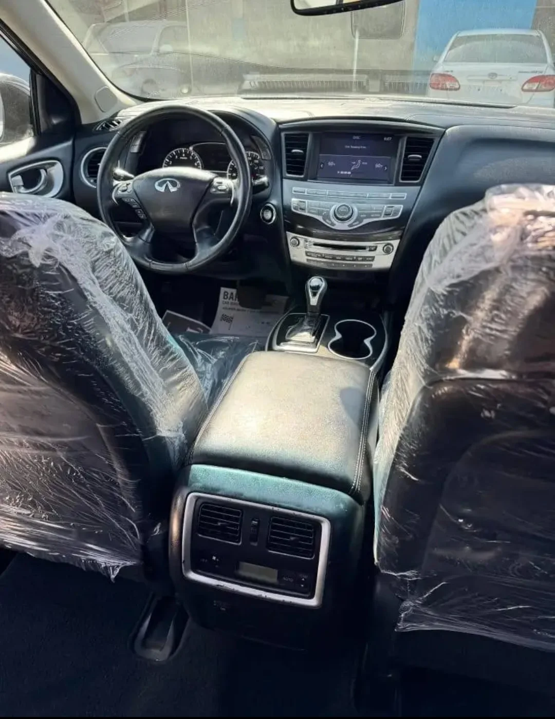 INFINITI QX60 2017 — miniature 10