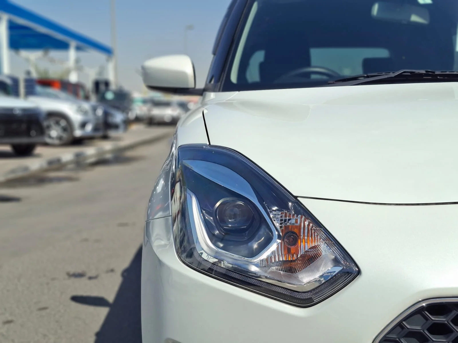 Suzuki Swift 2019 — miniature 17