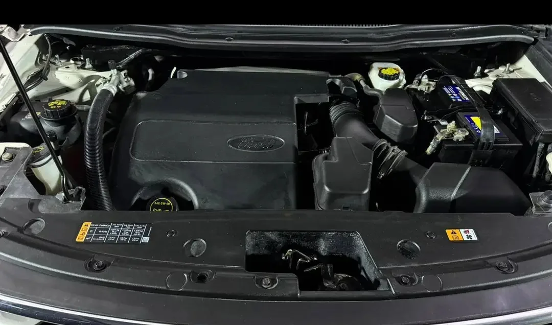 Ford Explorer 2017 — miniature 4