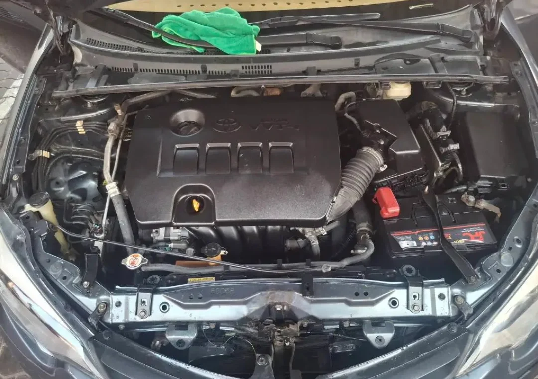 Toyota Corolla 2015 — miniature 7