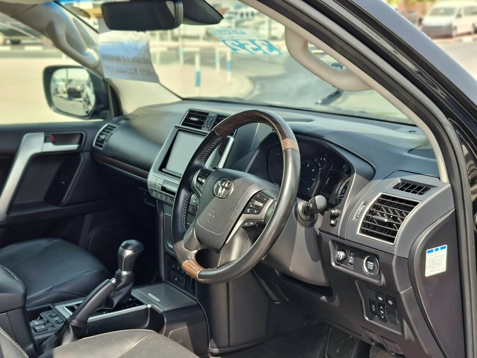 TOYOTA PRADO 2019 — miniature 15