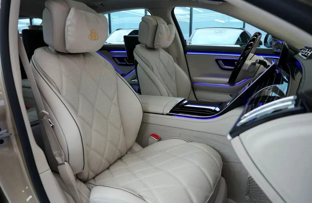 Mercedes-Benz Classe S Maybach 2024 — miniature 9