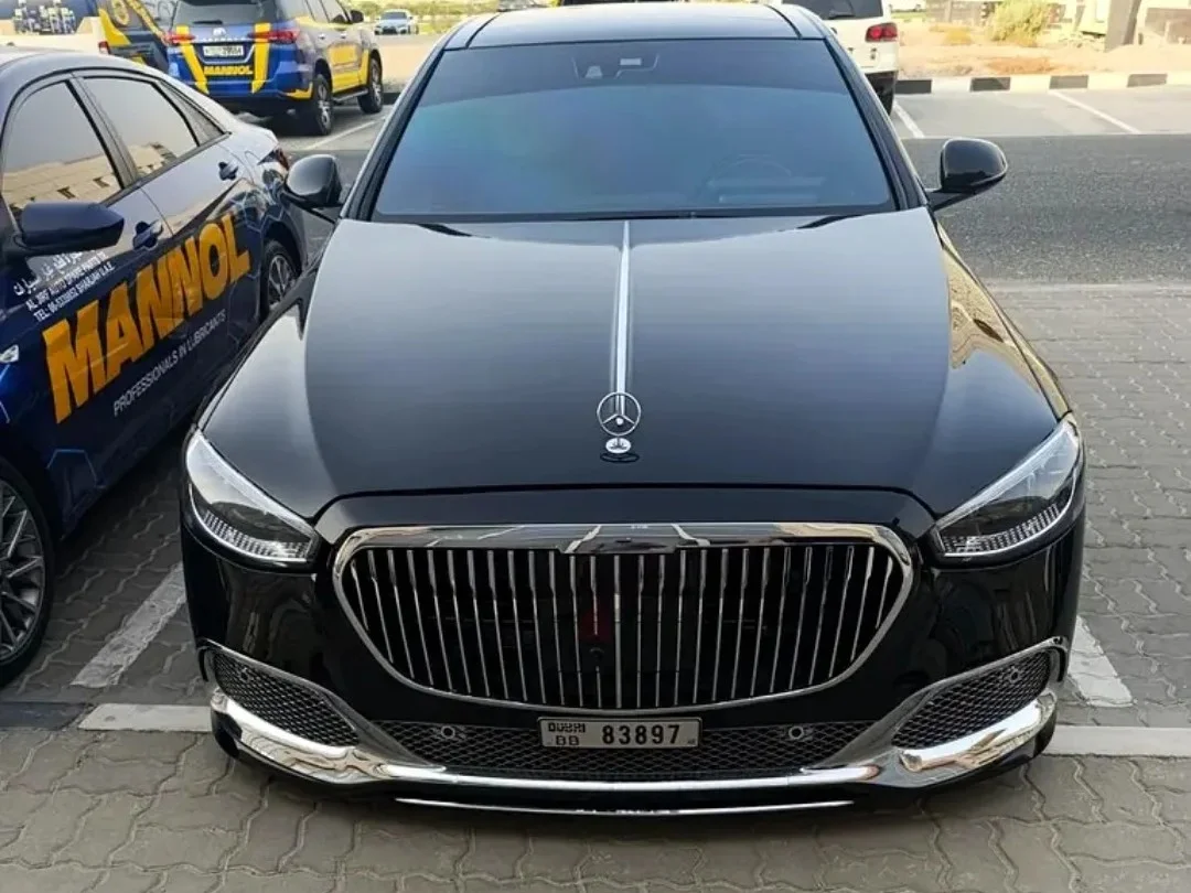 Mercedes-Benz Classe S Maybach 2024 — photo principale