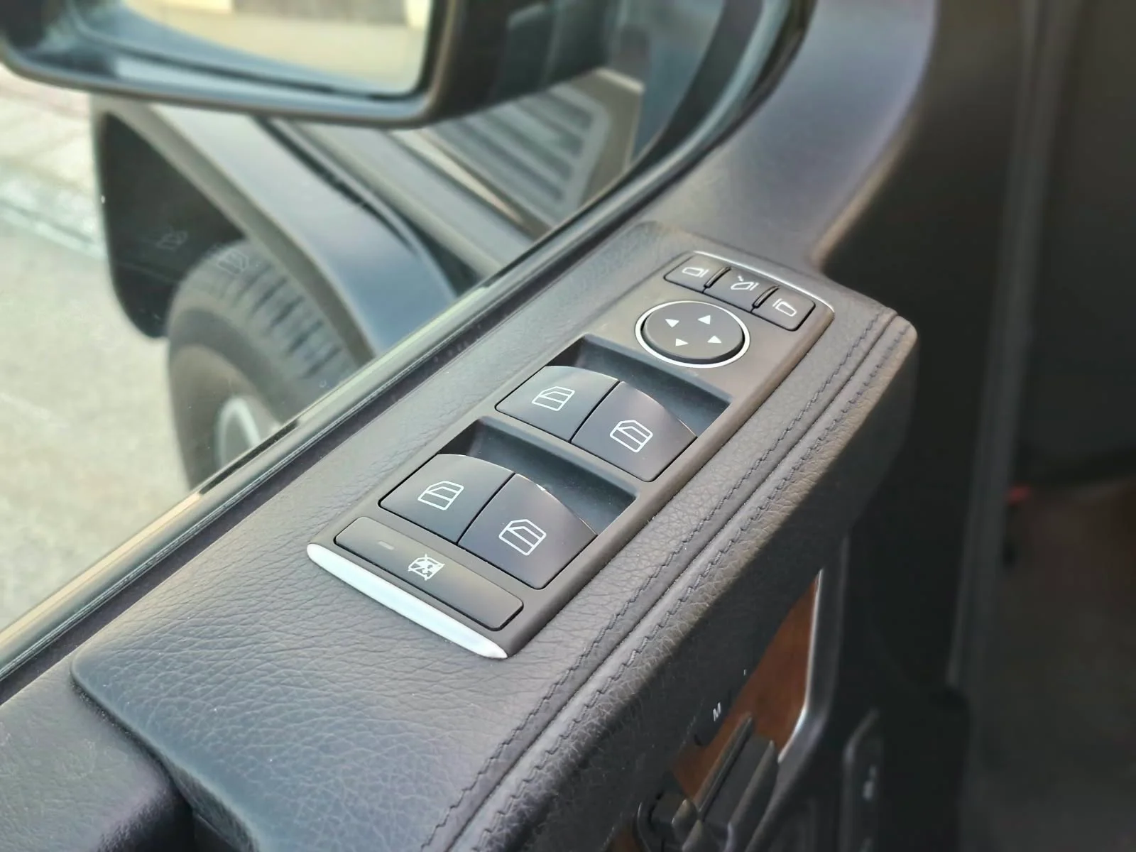 Mercedes G550 2013 — miniature 11