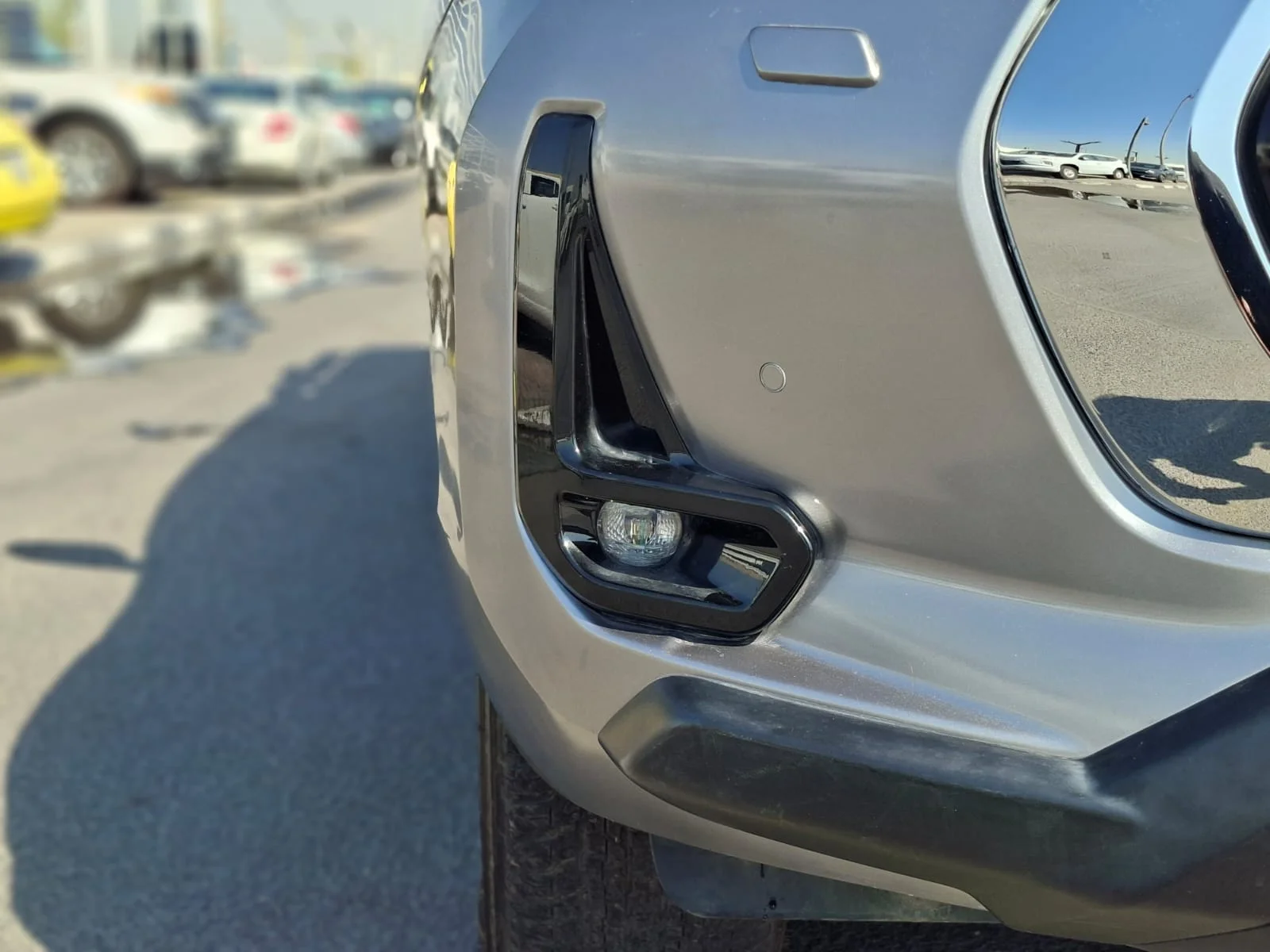 Toyota Hilux 2020 — miniature 5