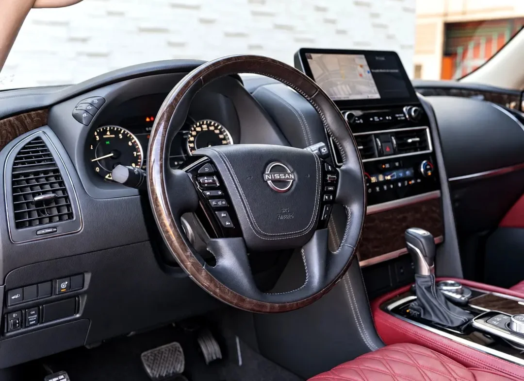 Nissan Patrol 2024 — miniature 14