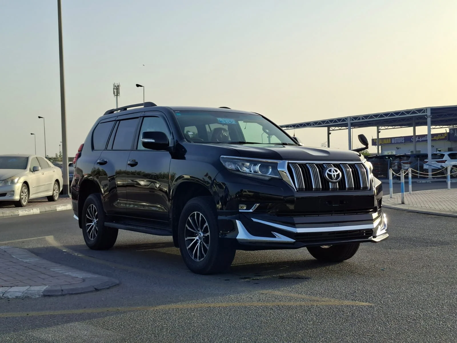 TOYOTA Prado 2012 — miniature 2