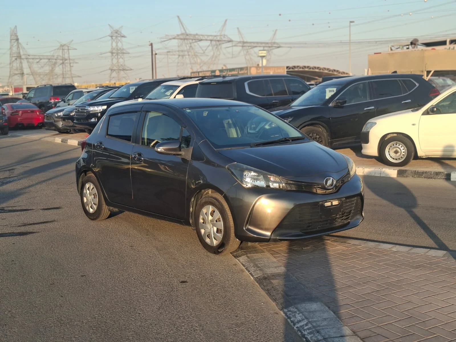 Toyota Vitz 2014 — photo principale