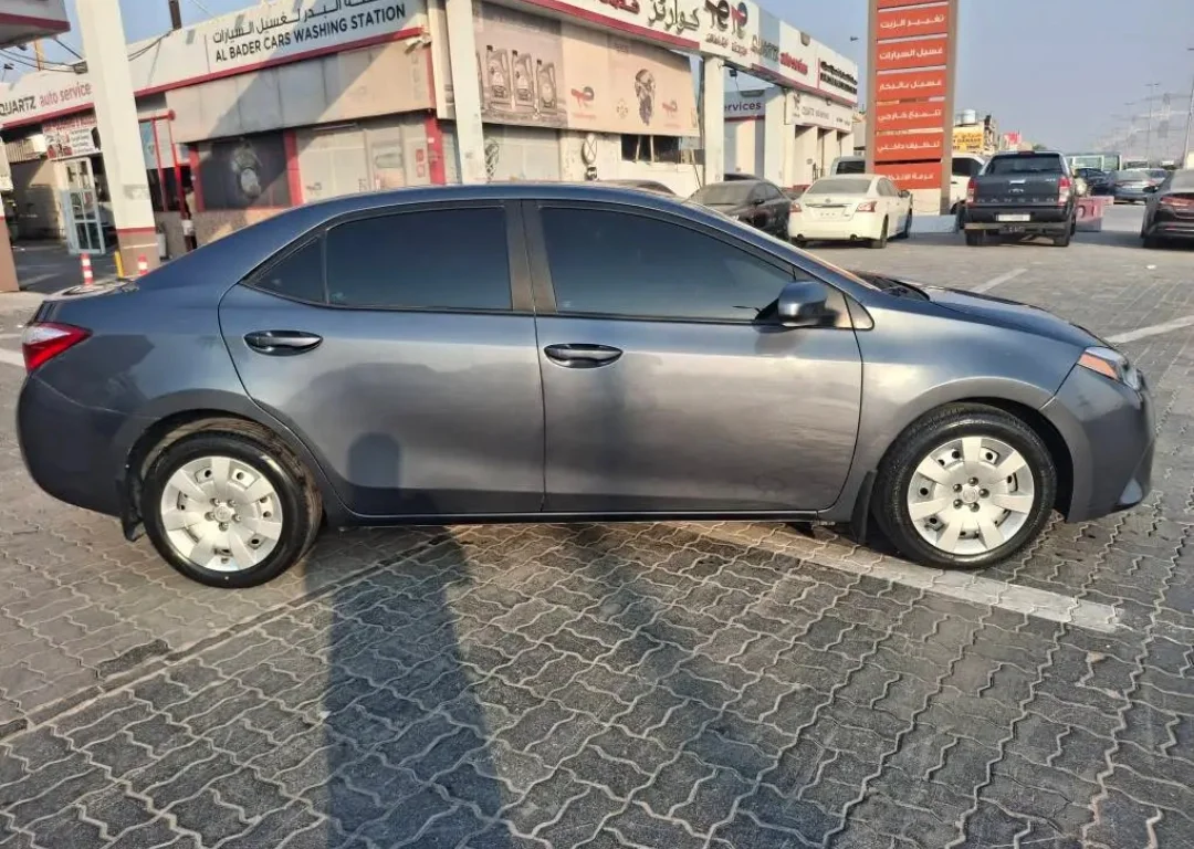 Toyota Corolla 2015 — miniature 8