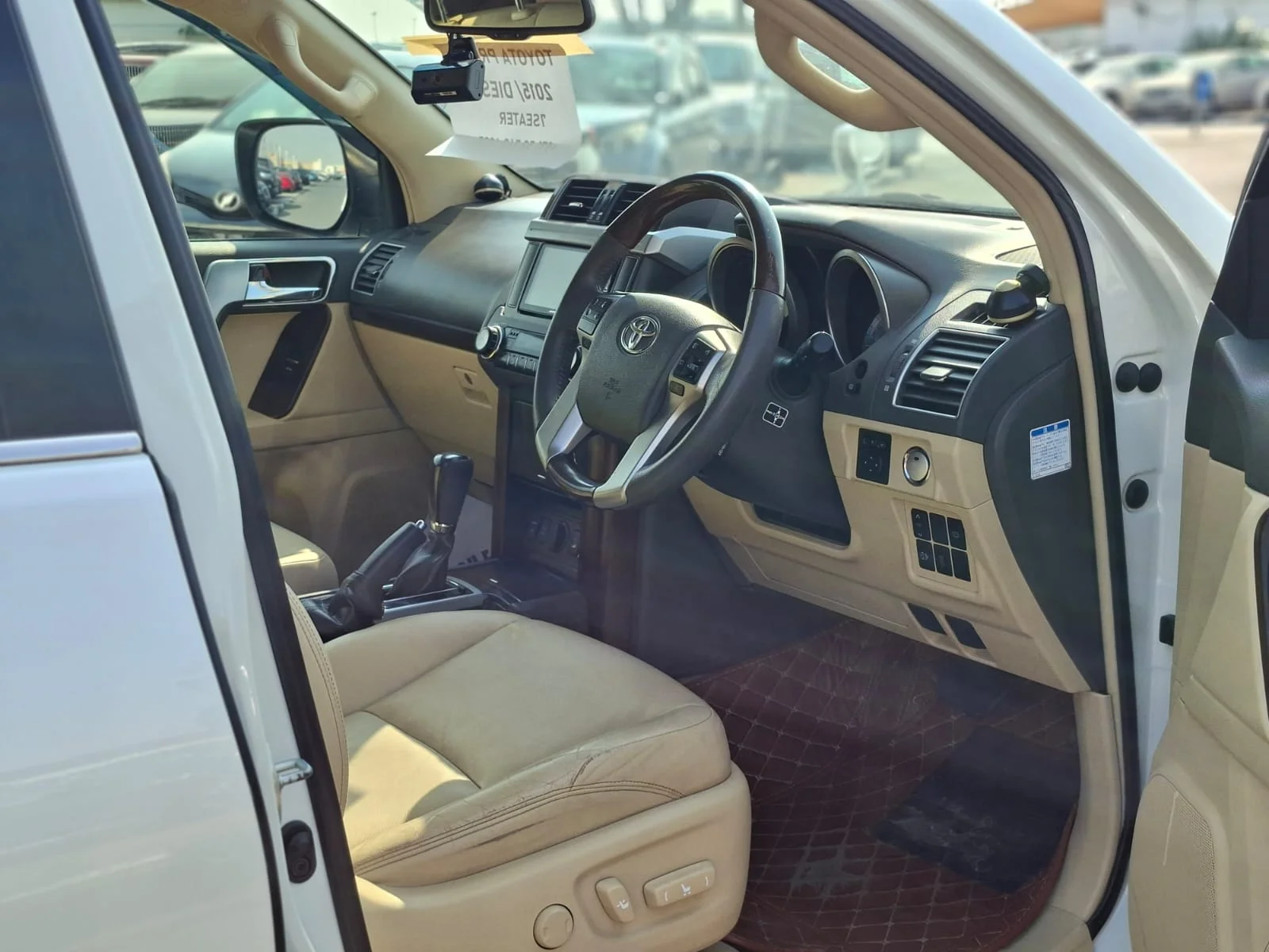 Toyota Prado 2015 — miniature 18