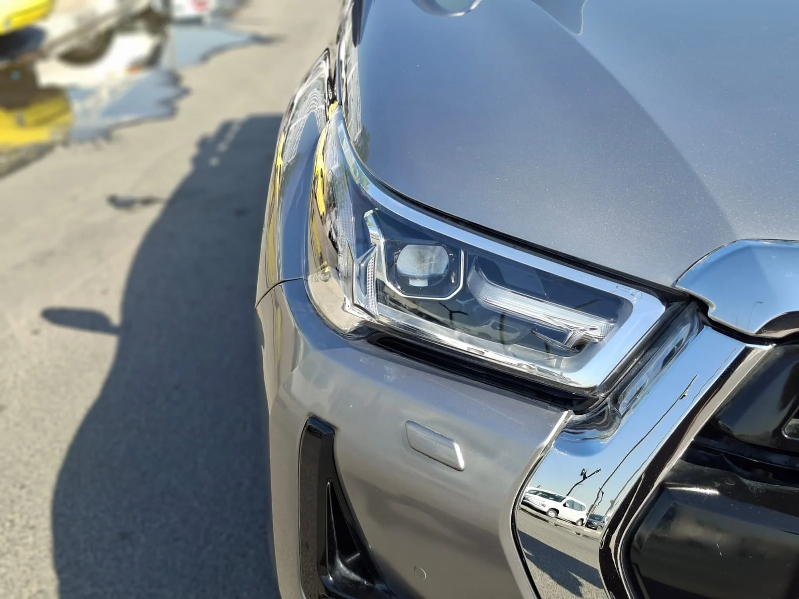 Toyota Hilux 2020 — miniature 7