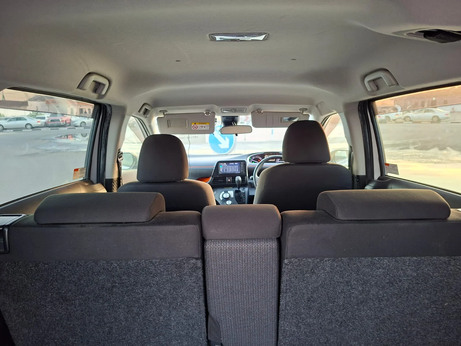 Toyota Sienta 2019 — miniature 12