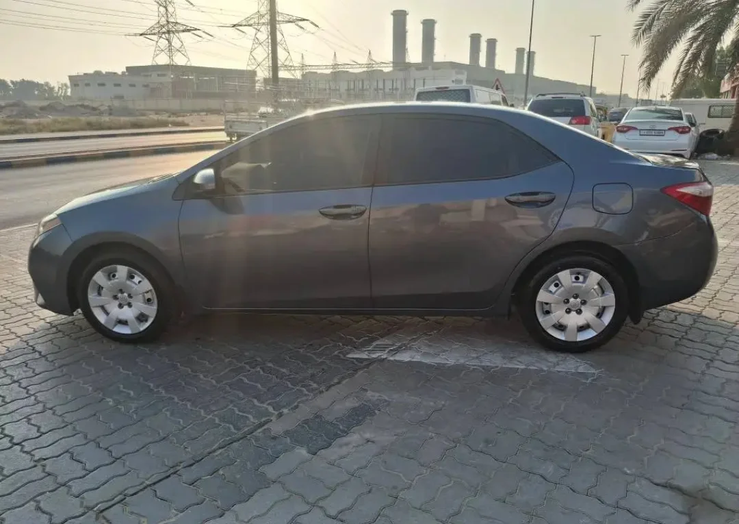 Toyota Corolla 2015 — miniature 14