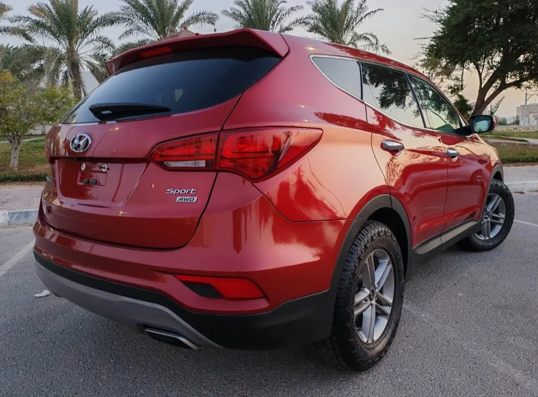 Hyundai Santa Fe 2017 — miniature 2